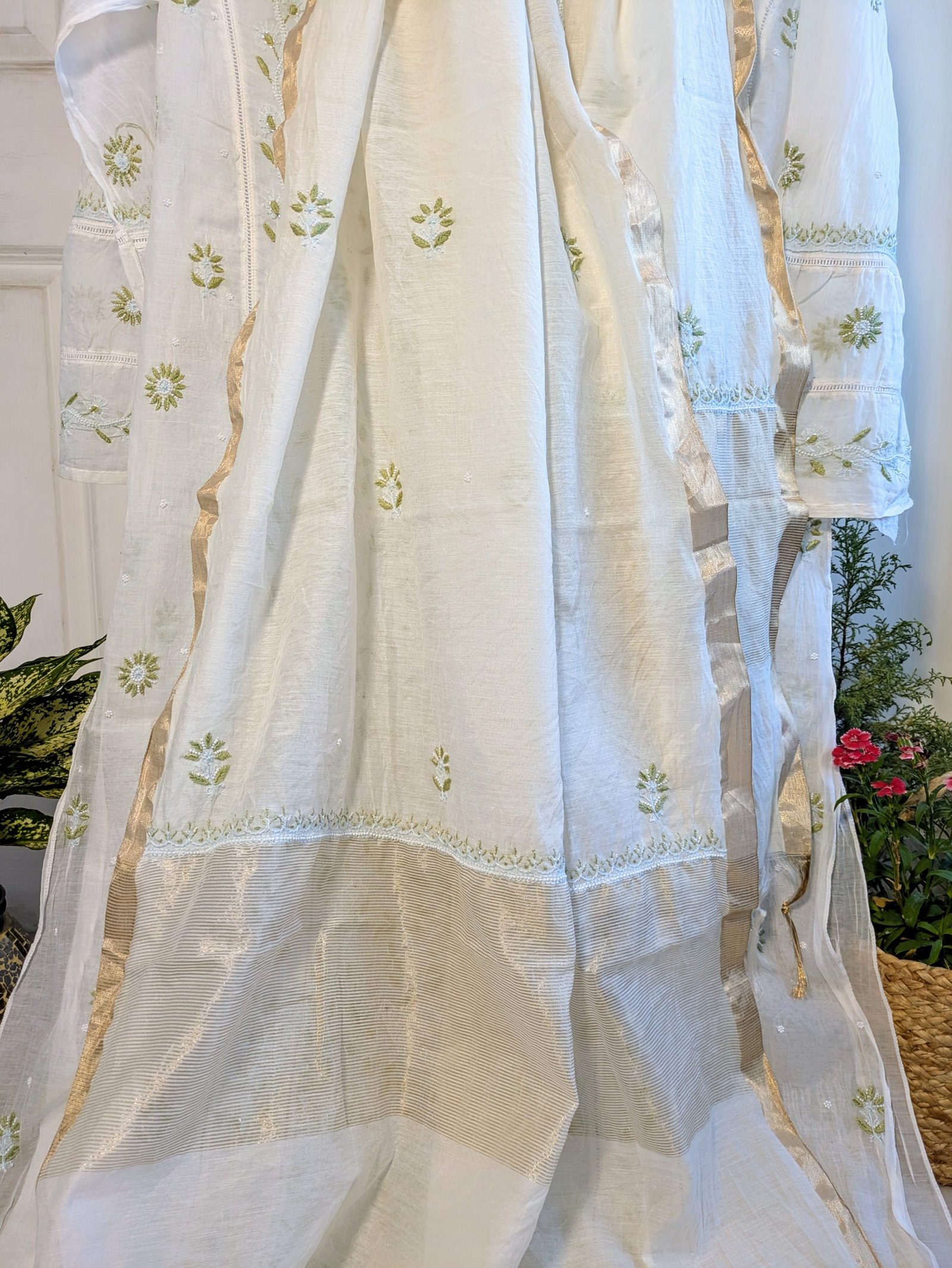 GREEN CHANDERI CHIKANKARI KURTA SET - Image 5