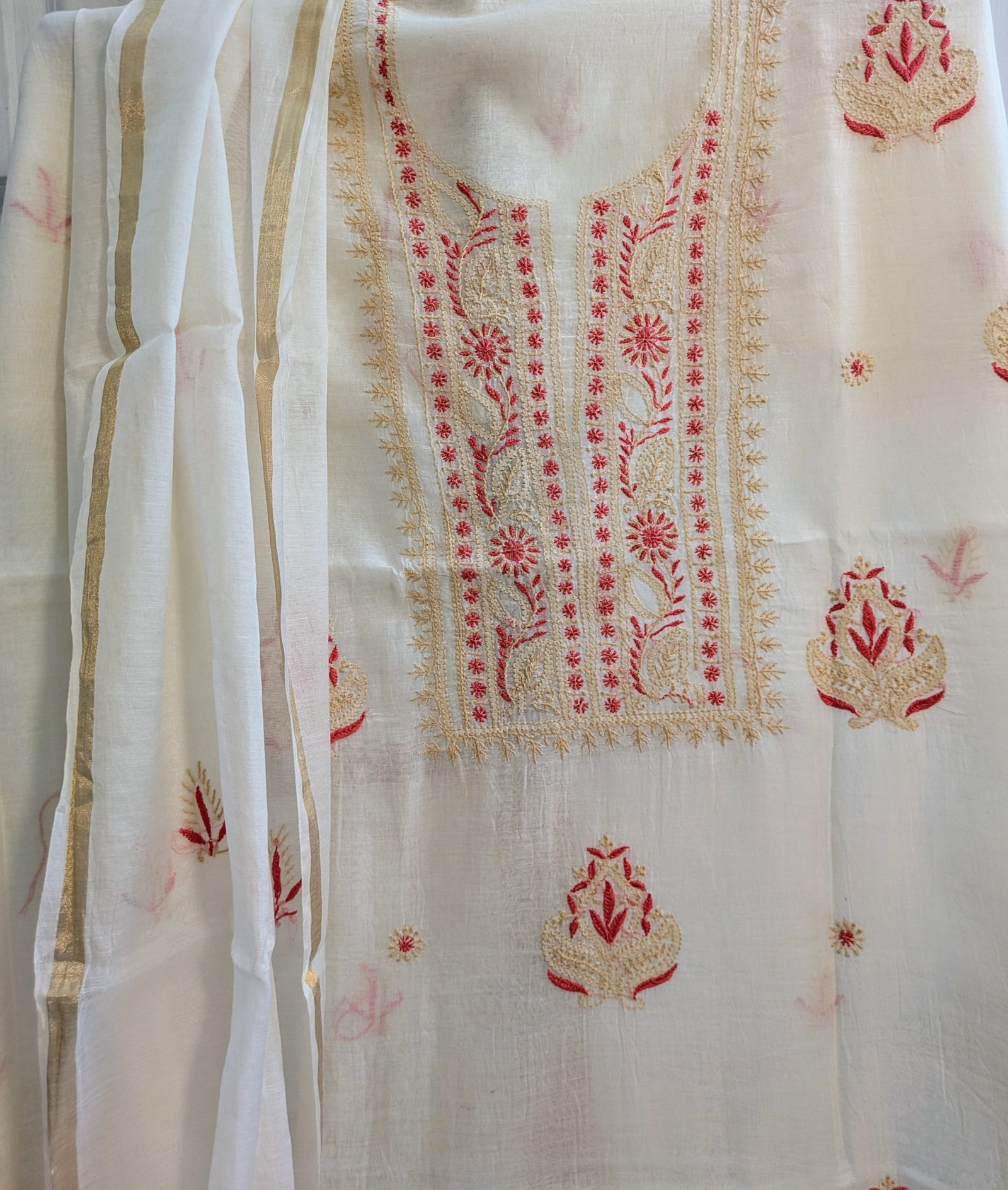 MUL COTTON CHIKANKARI KURTA SET - Image 2