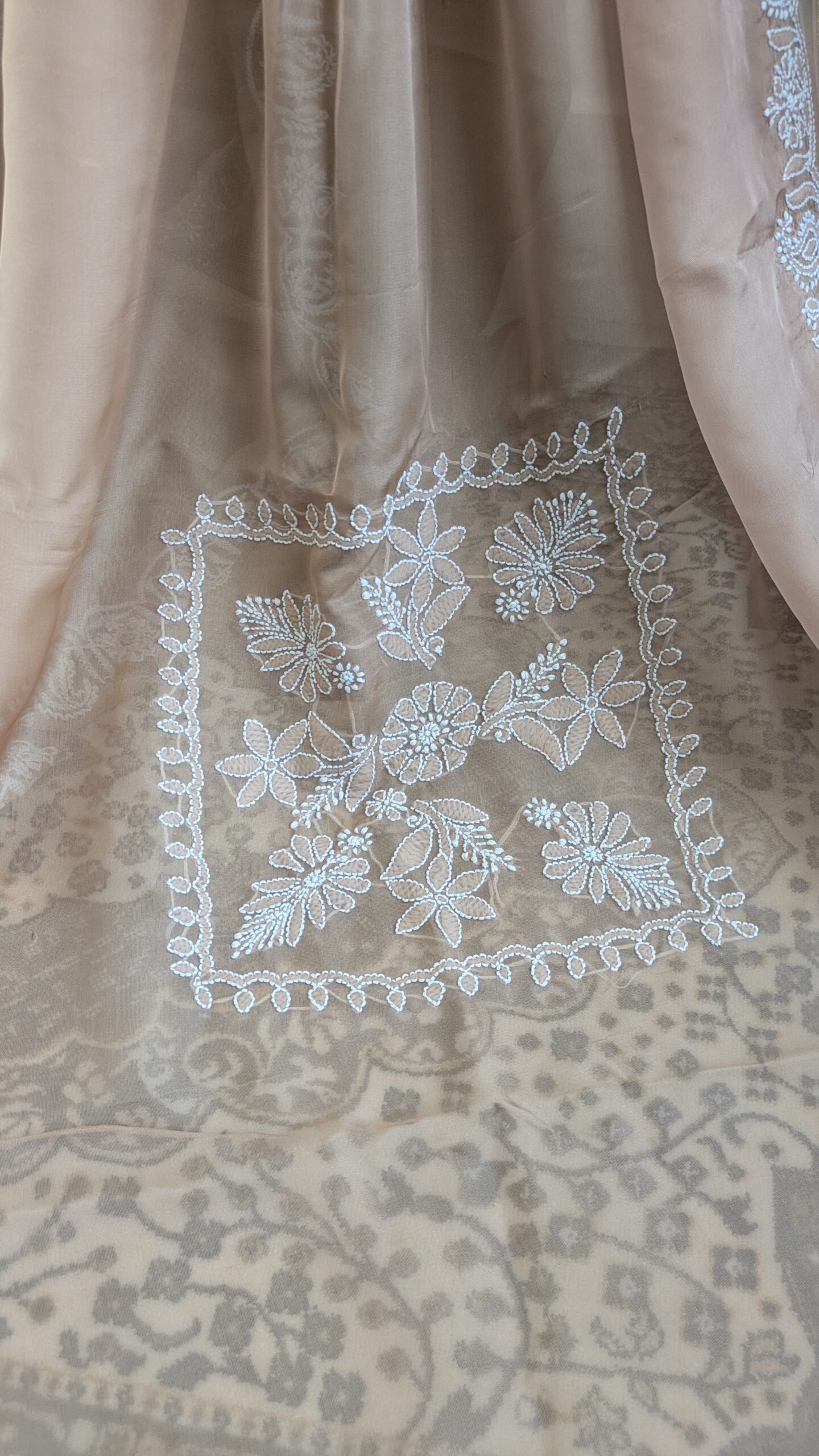 "Tamsa" organza silk chikankari saree - Image 8