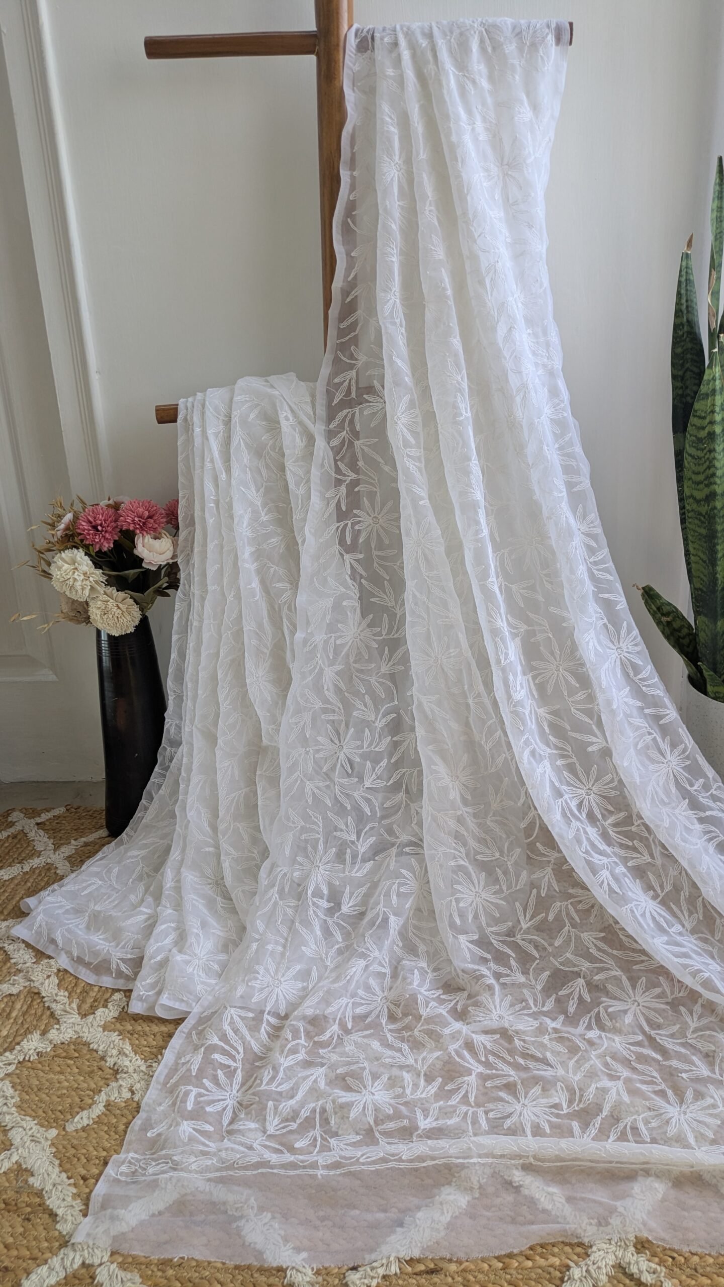 "Bela" white georgette chikankari saree with tepchi work - Image 8